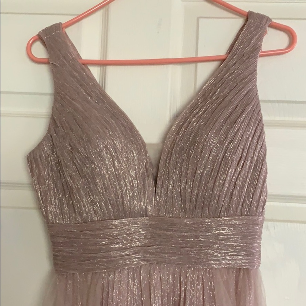 Dress - Picture 3 of 5